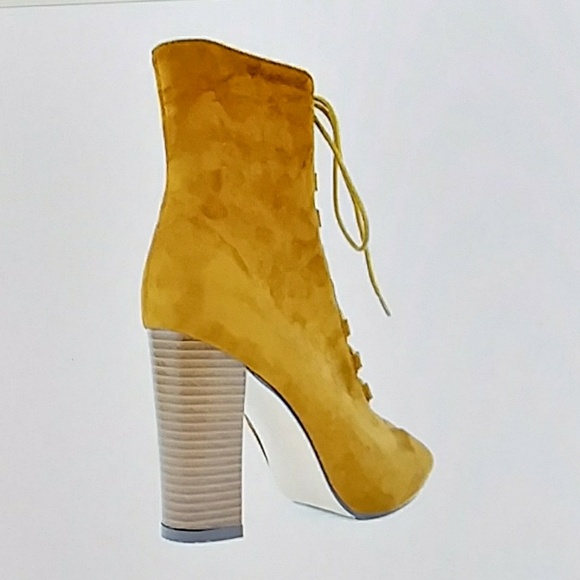 Chase & Chloe Lace-Up Booties - Picture 4 of 4